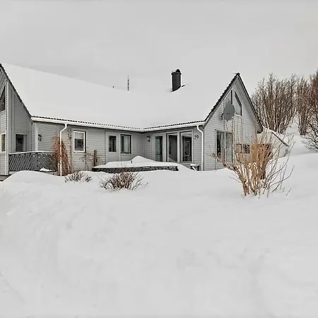 Northern Lights Retreat In Ersfjordbotn Apartman